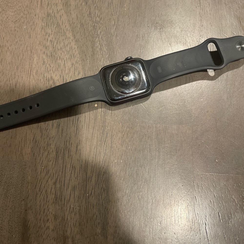 Apple Series5, Great Condition